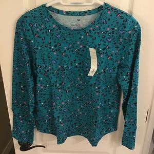 Girls SO long sleeves favorite tee.